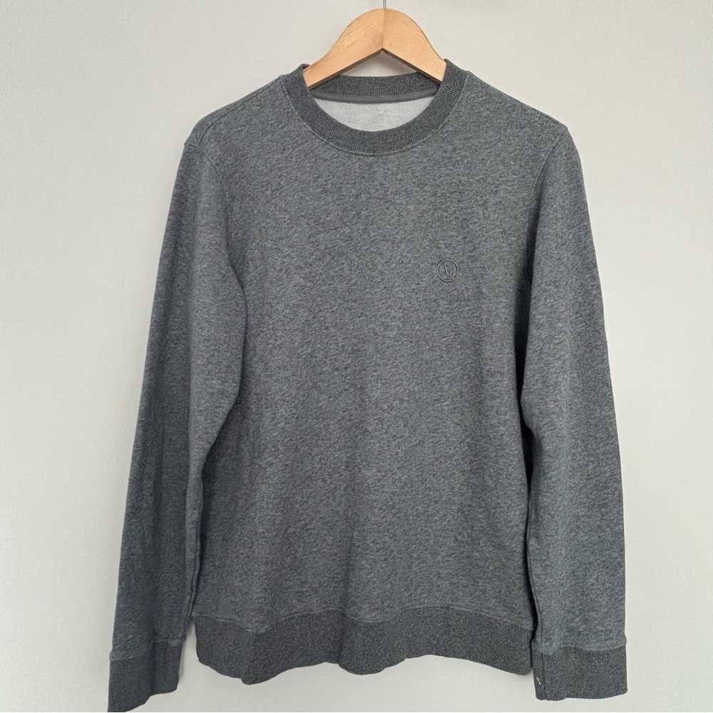 Vuori Cypress Logo Crew Crewneck Sweatshirt Men's Heather Grey Size Large - Picture 6 of 12